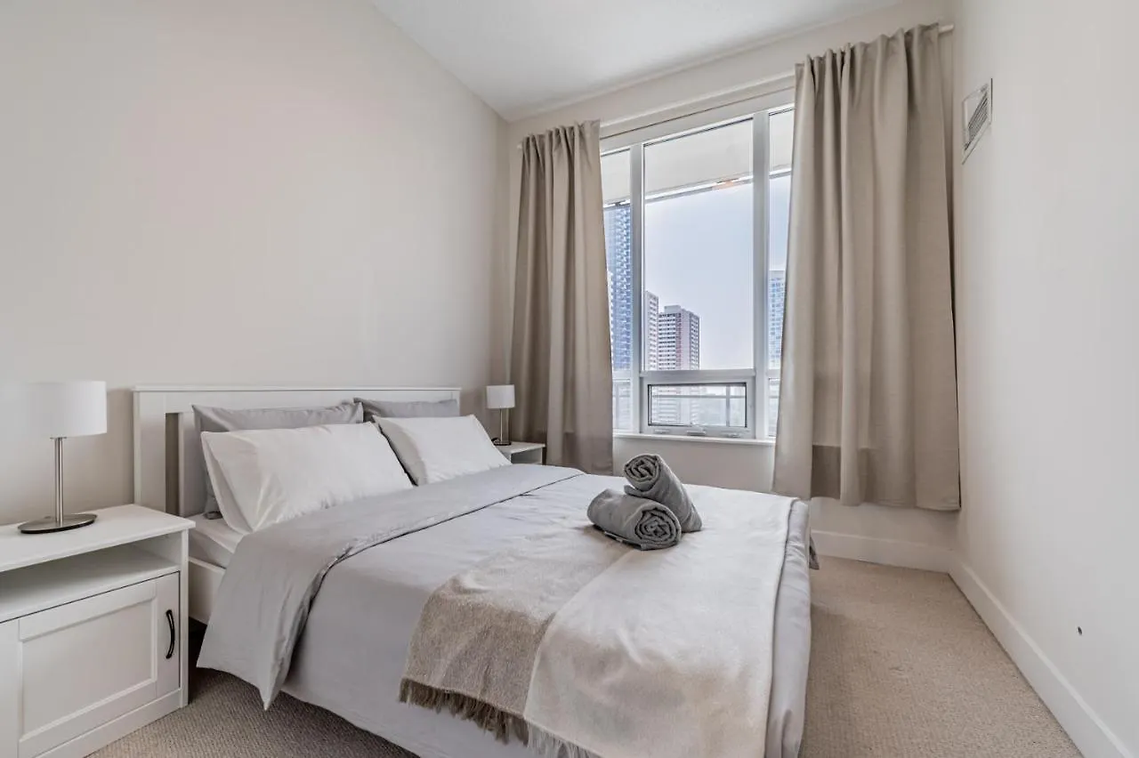 Apartment Metro Zen At James Cooper Mansion Toronto